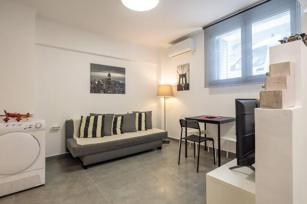 Hilton Area Brand New Comfortable Apartment 雅典 外观 照片
